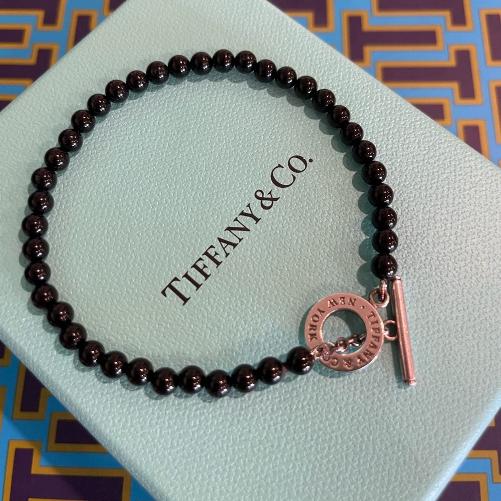 Tiffany & Co. Toggle Bracelet with Black Onyx beads